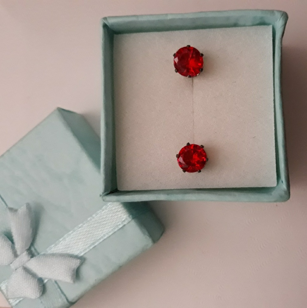 Earrings - Picture 2 of 2